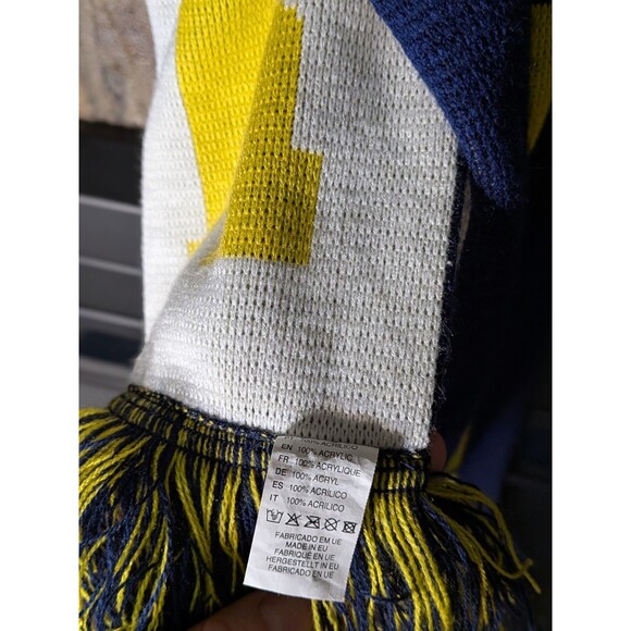 University of ROCHESTER Yellowjackets Fan Scarf Knit NCAA Acrylic UR Meliora EUC - Picture 3 of 5